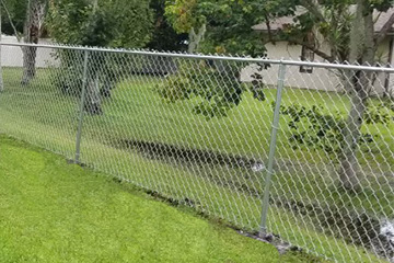 Bella Fence Classic chain link fence